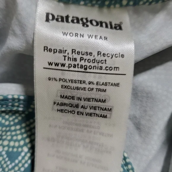 Patagonia Fleetwith Dress Women's‎ Medium Athletic Hiking Outdoor Green Pockets - Picture 4 of 14